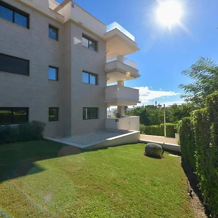 Apartment Luxurious 3 Bedroom In Jardinana Azalea In La Cala De Mijas Malaga